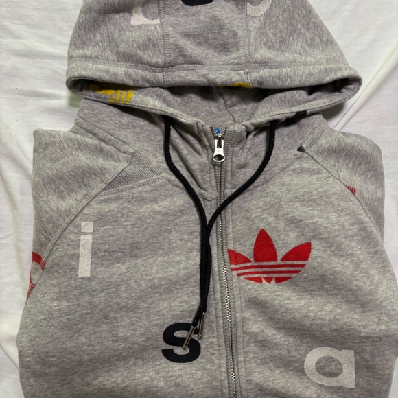 Used adidas hoodie in good condition - Picture 3 of 8